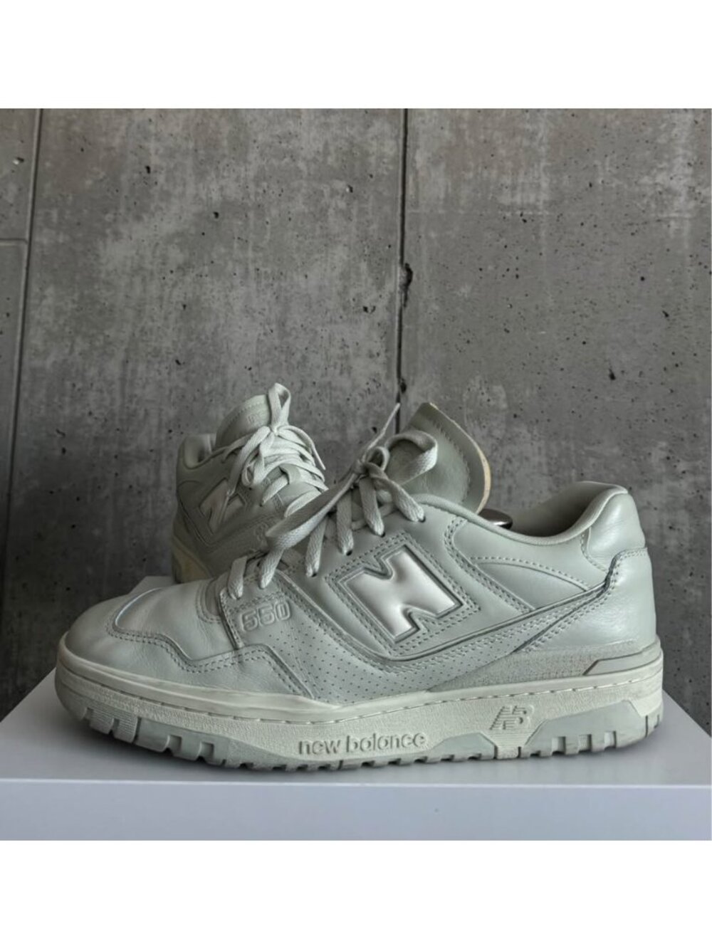 New Balance 550 Mint Green Sneakers Men’s US 10.5 Great Condition